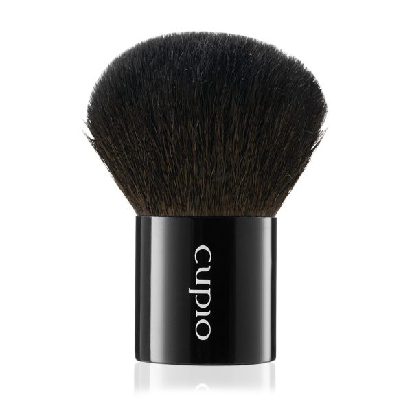 Kabuki brush made of natural hair